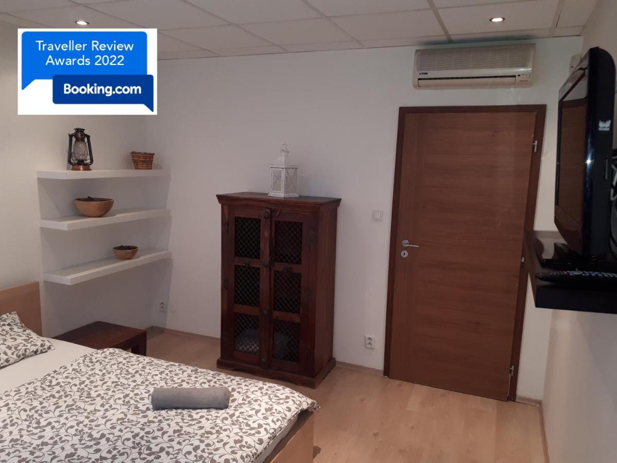 Utulny Apartman V Bratislava 6 Extérieur photo
